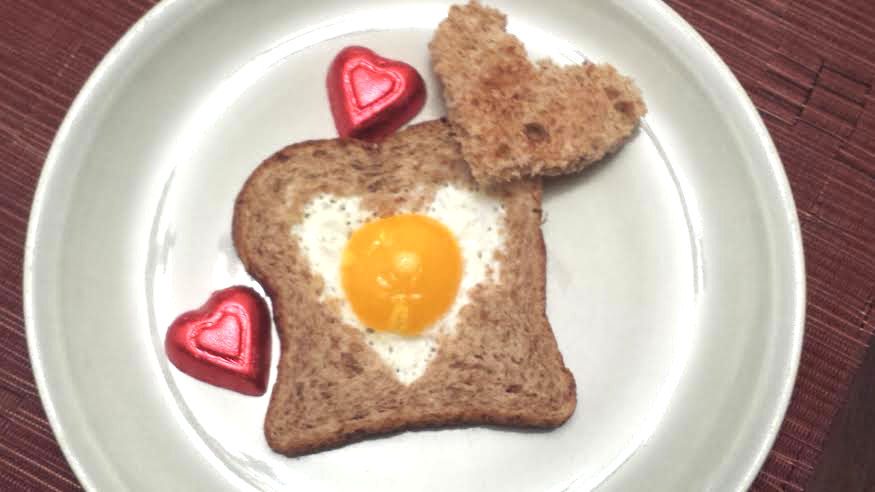 Valentine Egg in a Toast