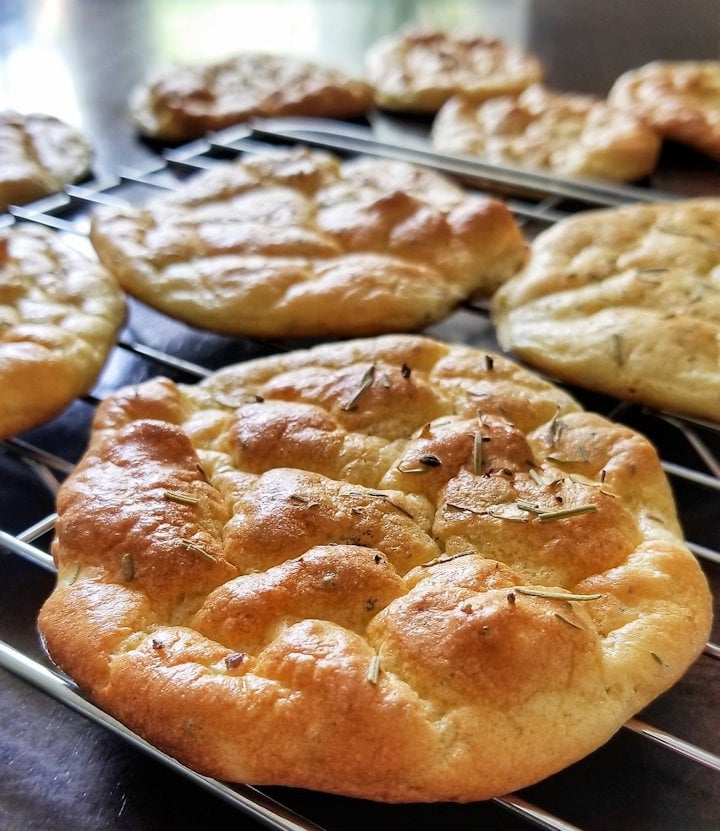 1-Carb Fluffy Cloud Bread with only 4 Ingredients