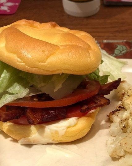 Low Carb Keto cloud bread serves as a carbless buns for the burger