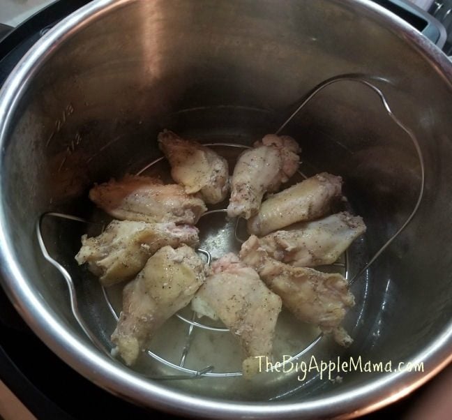 How to make wings in Instant Pot crispy - Use Wire rack or trivet