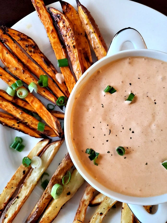 Air Fryer french fries with Chipotle dipping sauce
