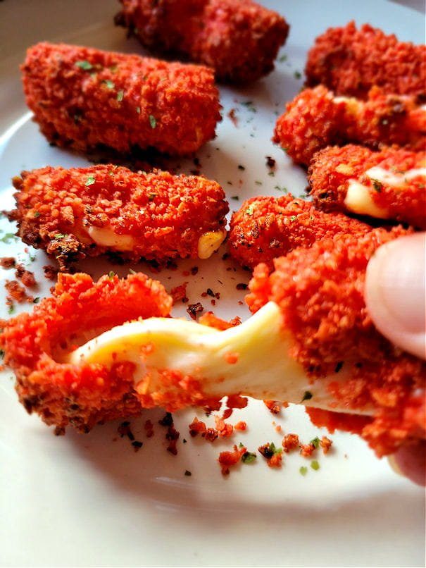 Air fryer Mozzarella sticks
