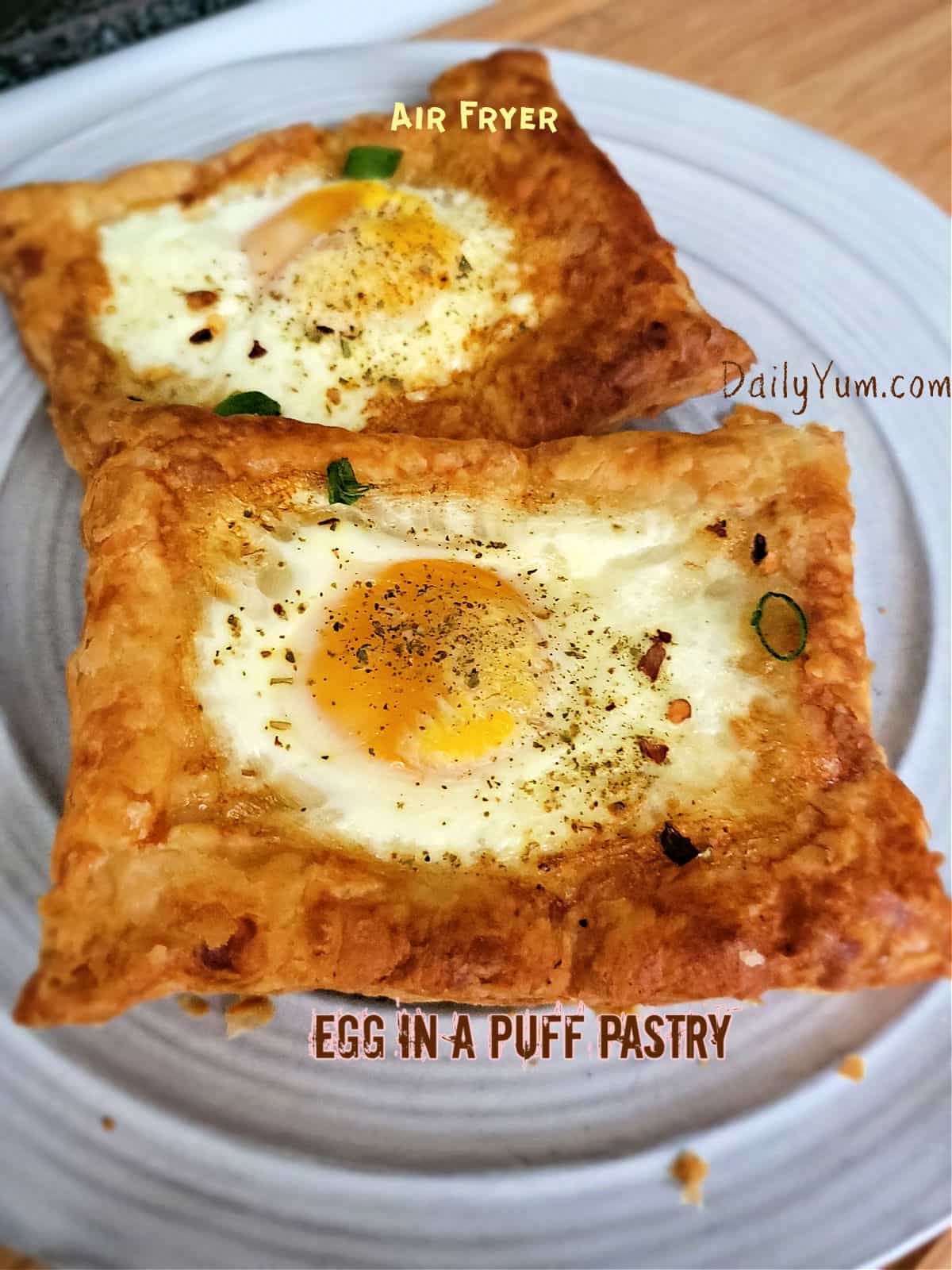 egg in puff pastry