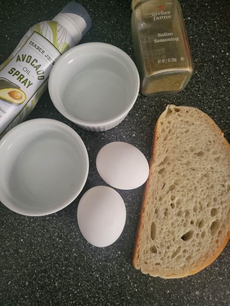 ingredients for fried eggs in air fryer