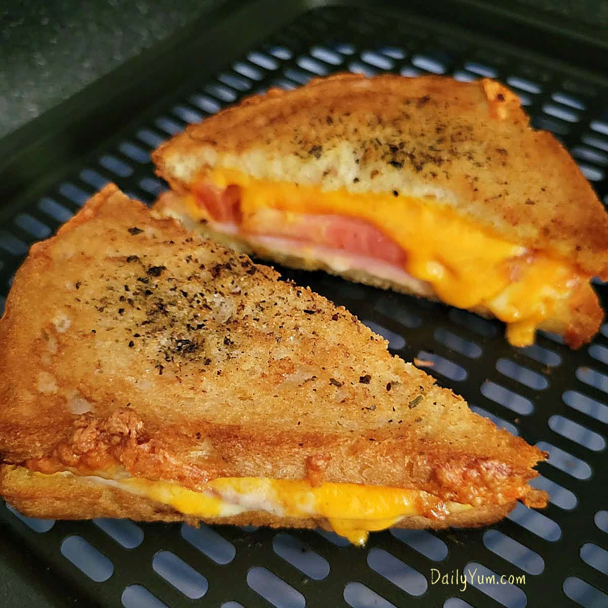 tomato, ham and cheese toast