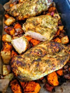 Tender and juicy chicken breast, served with roasted potatoes