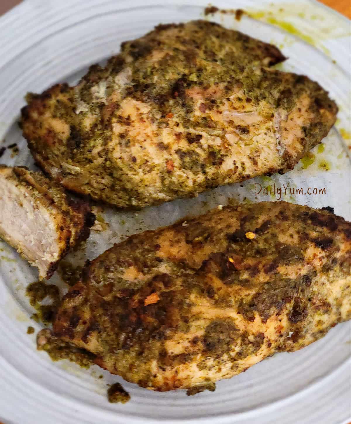 chicken pesto looks dark green