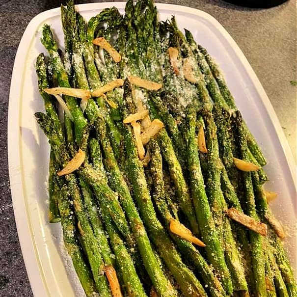 Air Fryer Roasted Asparagus