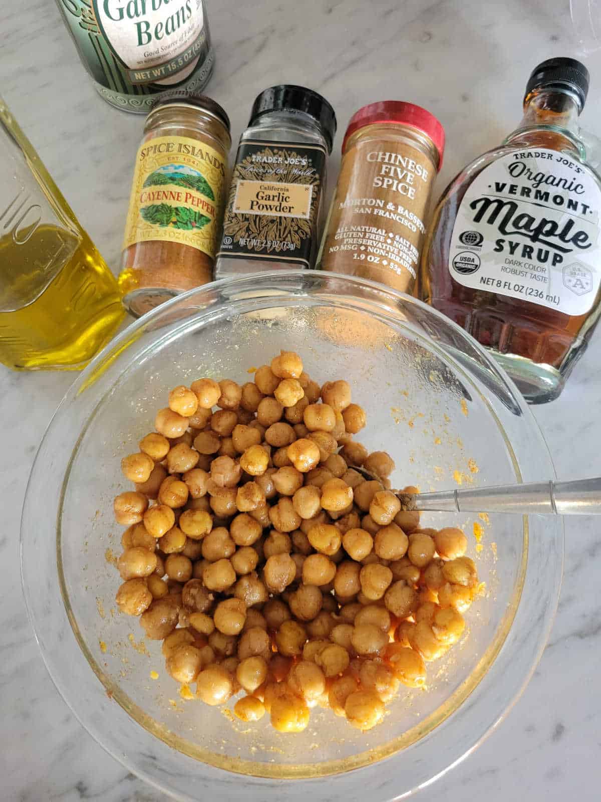canned chickpeas with displayed seasoning